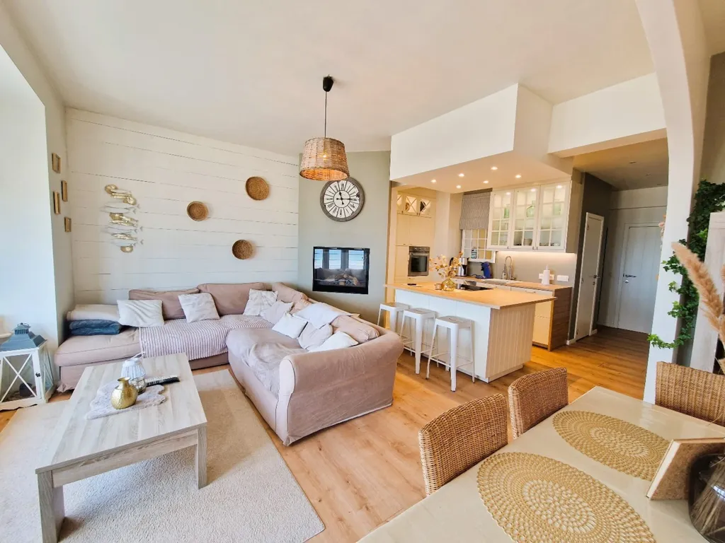Living Room - Apartment with Sea View on La Panne Digue