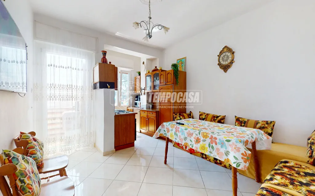 Sala da pranzo - Trilocale with Balcony in Bra