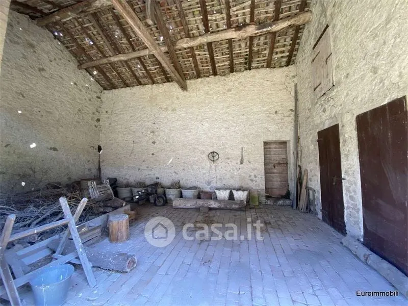 Pesuköök - Rustic Stone Farmhouse with Vineyard in Canossa