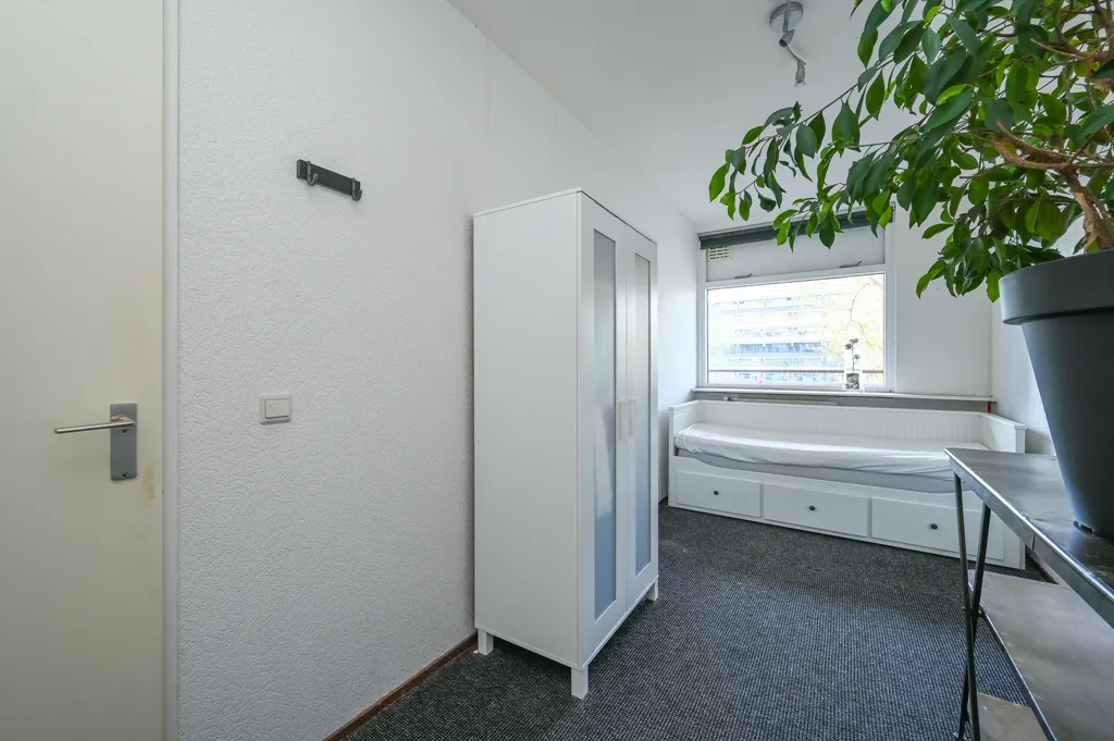 4-toaline korter asukohas Rijswijk (ZH)