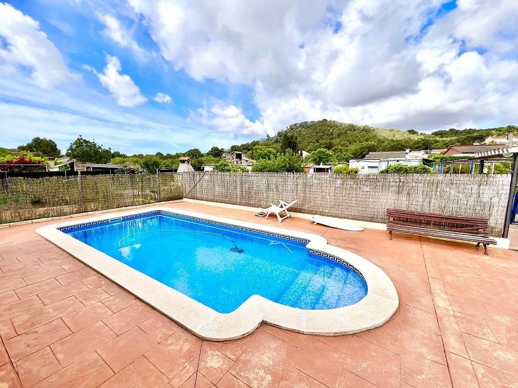 Bassein - Chalet with Pool and Terrace in Calafell Parc
