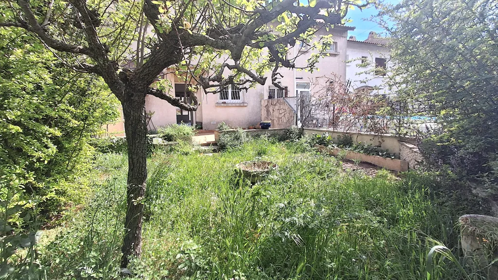 Aed - Semi-Detached House with Garage in Castor Isabella