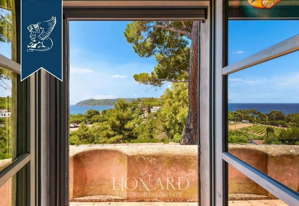 Toad - Luxury Villa with Sea View in Capoliveri