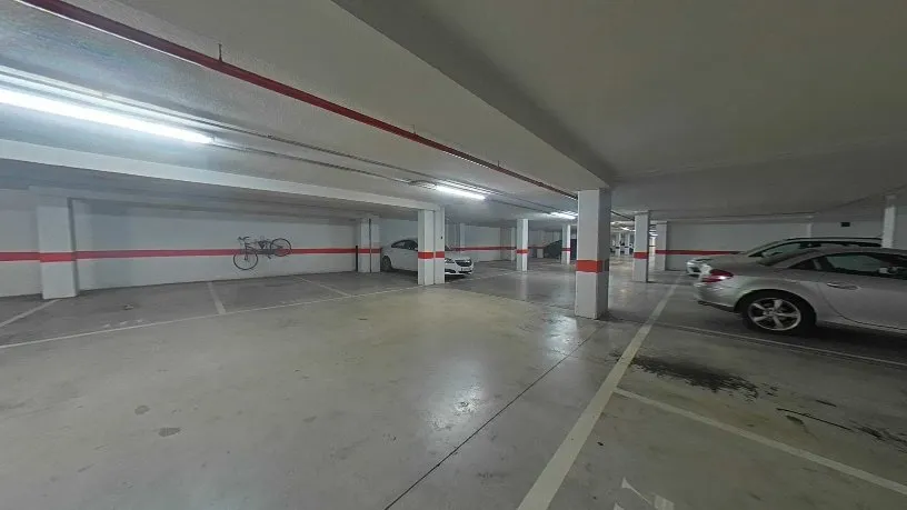 Garage - Garage in Castellón de la Plana, Quiet Setting