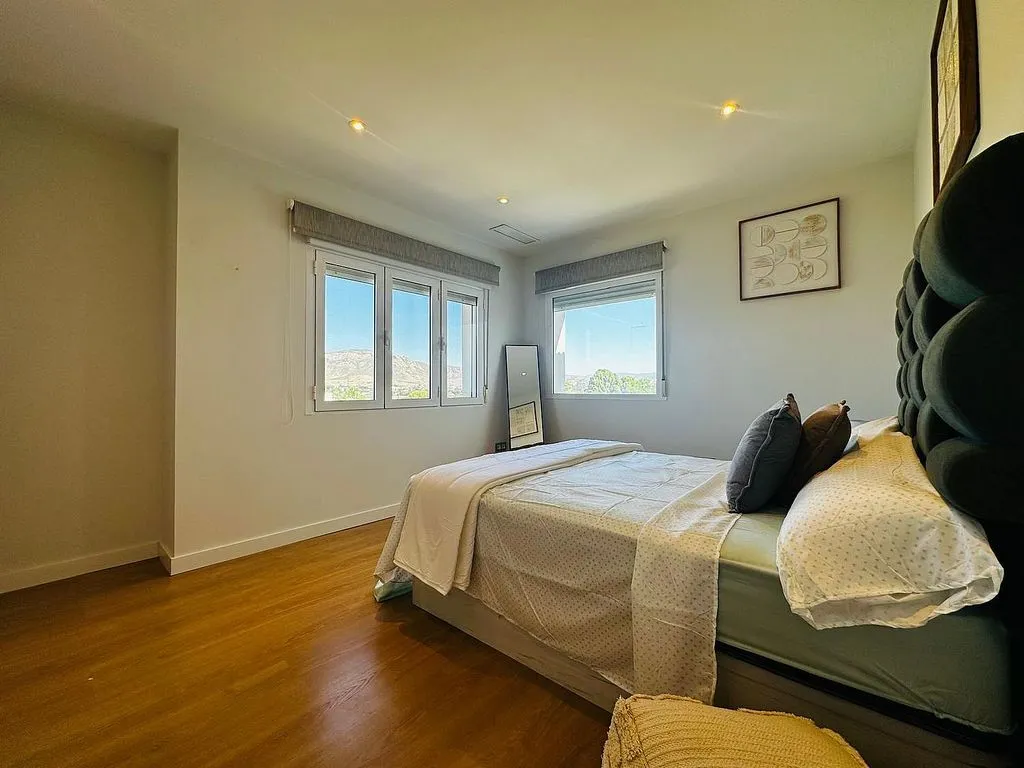 Chambres - Villa with Pool and Apartments in Elda