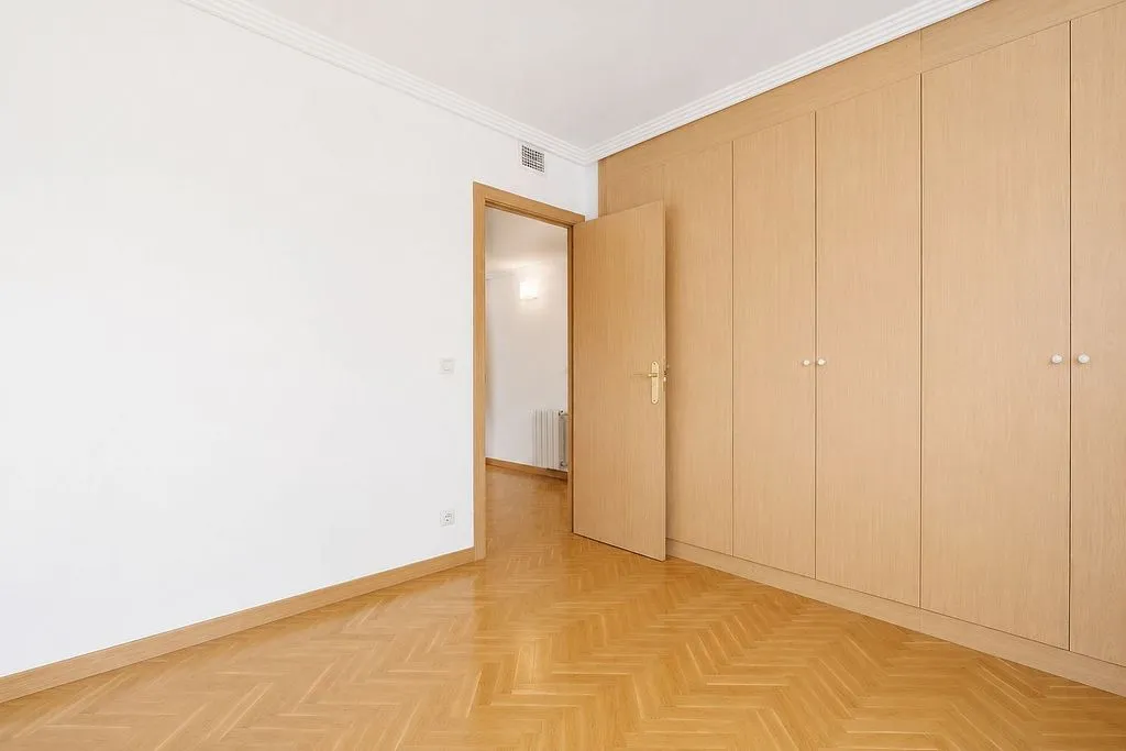 Magamistoad - Terraced House with Pool in Rivas Centre