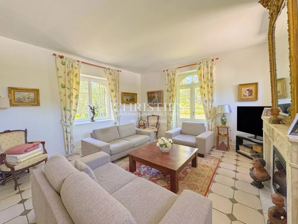 Séjour - Villa Familiale avec Piscine près de Royan