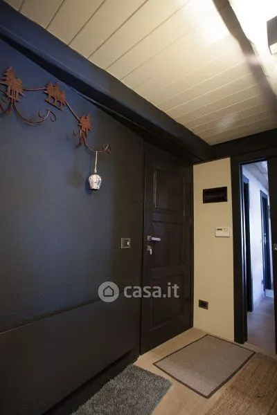 Entrée - Refurbished Triplex with Balcony in Courmayeur