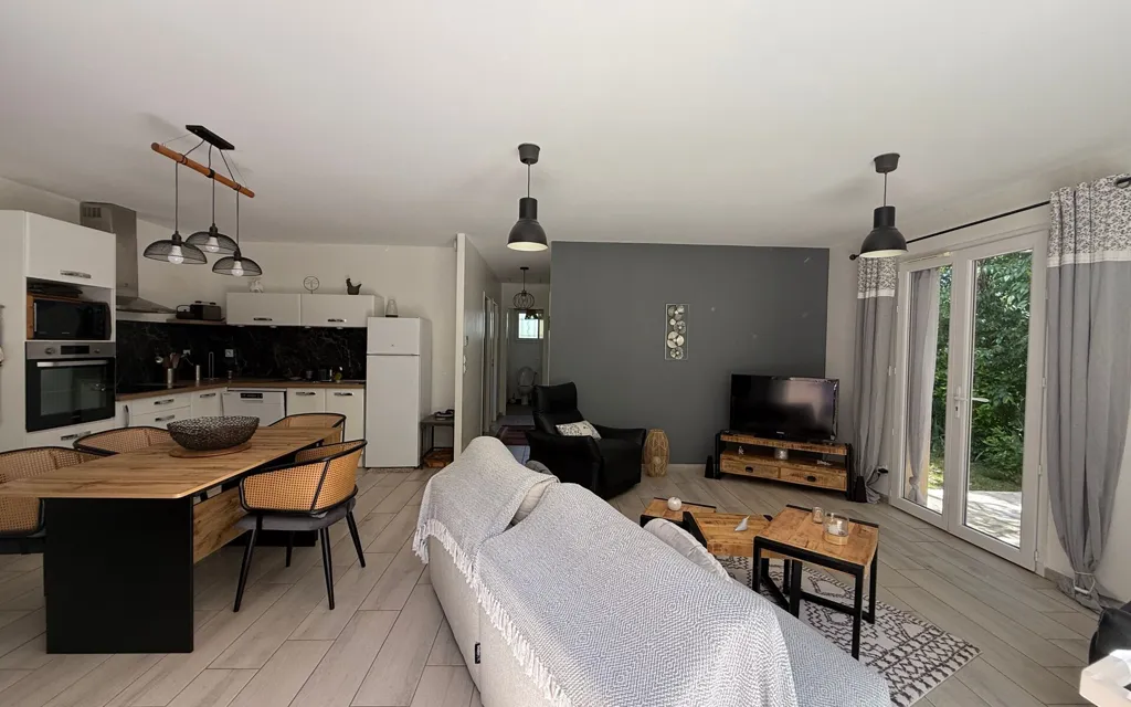 Maison 3 pièces à Lablachere