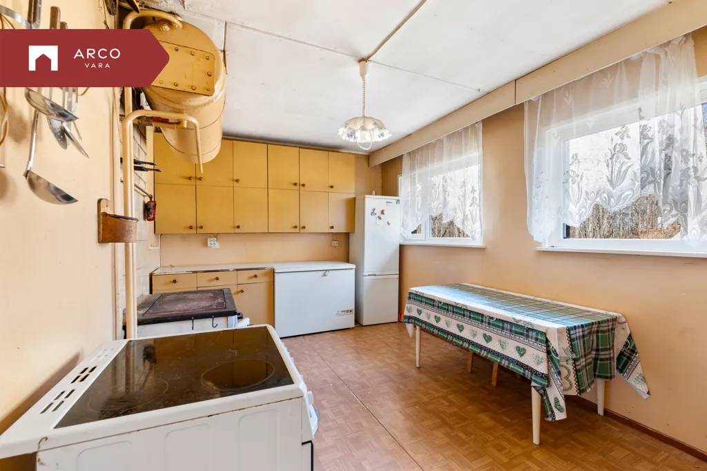 Cuisine - Renovated House with Large Plot in Oidrema