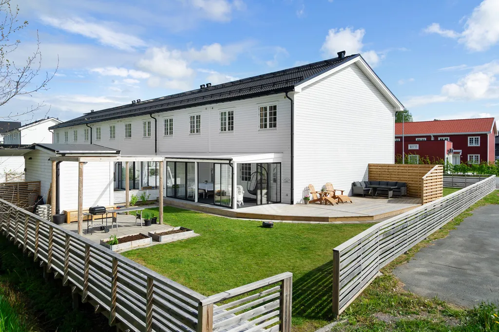 Esterno - Apartment with Garden in Norra Bro