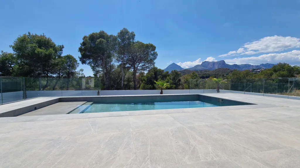 Piscine - Newly Built Villa with Pool in La Nucia