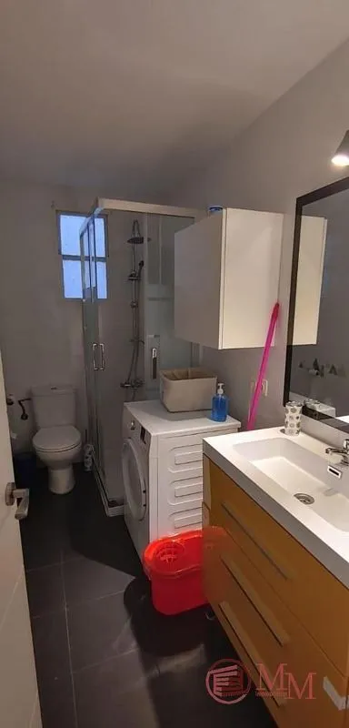 Bathrooms - Furnished Flat with Balcony in Ciudad Jardín