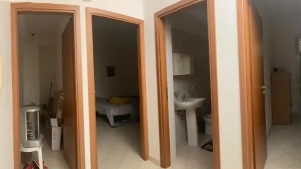 hallway_entrance