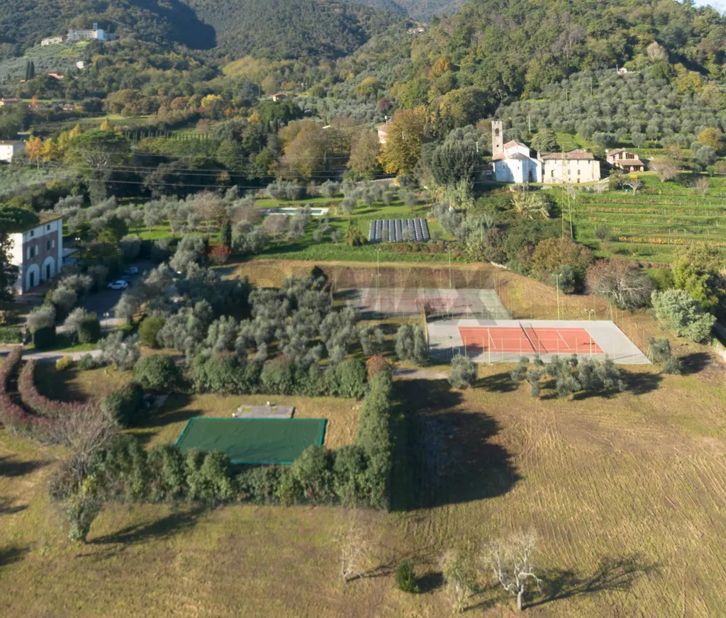 Vue aérienne - Rustic Casale with Tennis Courts near Lucca