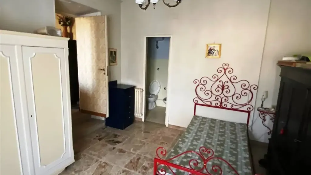 Bedrooms - Panoramic Apartment with Balcony in San Severino Marche
