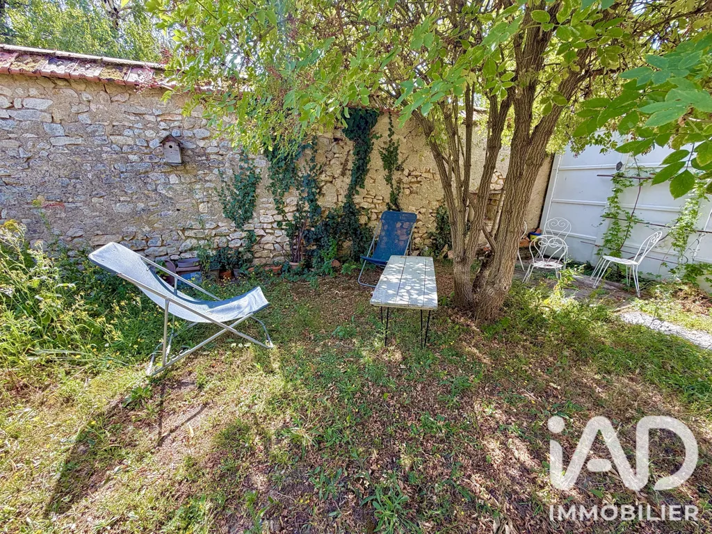 Giardino - Artistic Townhouse with Courtyard in Saint-Savin
