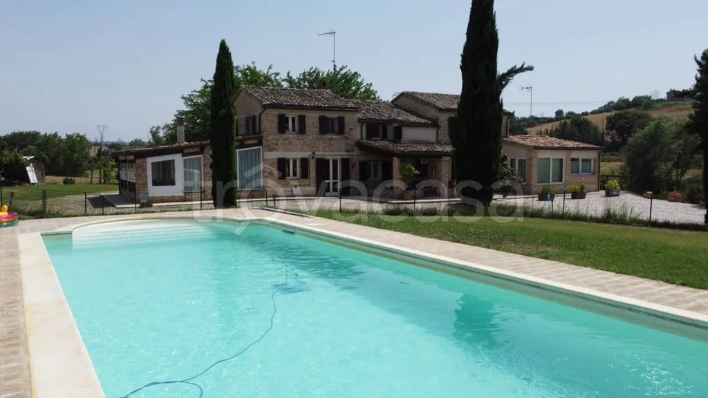 Piscina - Rustic Casale with Pool in San Costanzo