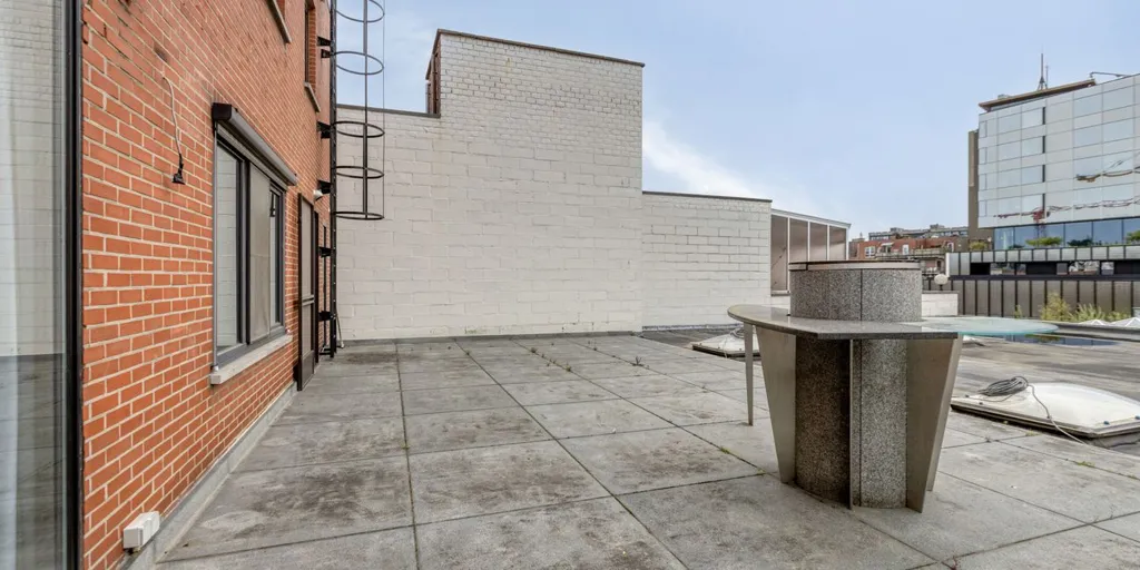 Terrasse - Appartement en Alpenlandse Stijl avec Terrasse à Hasselt-Centre