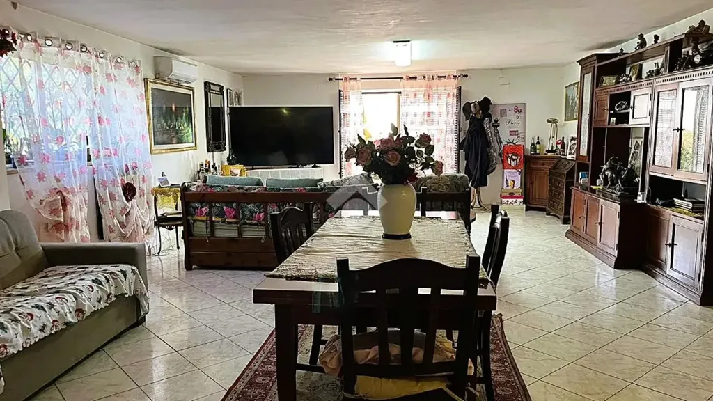 Salle à manger - Villa with Garden in Ardea