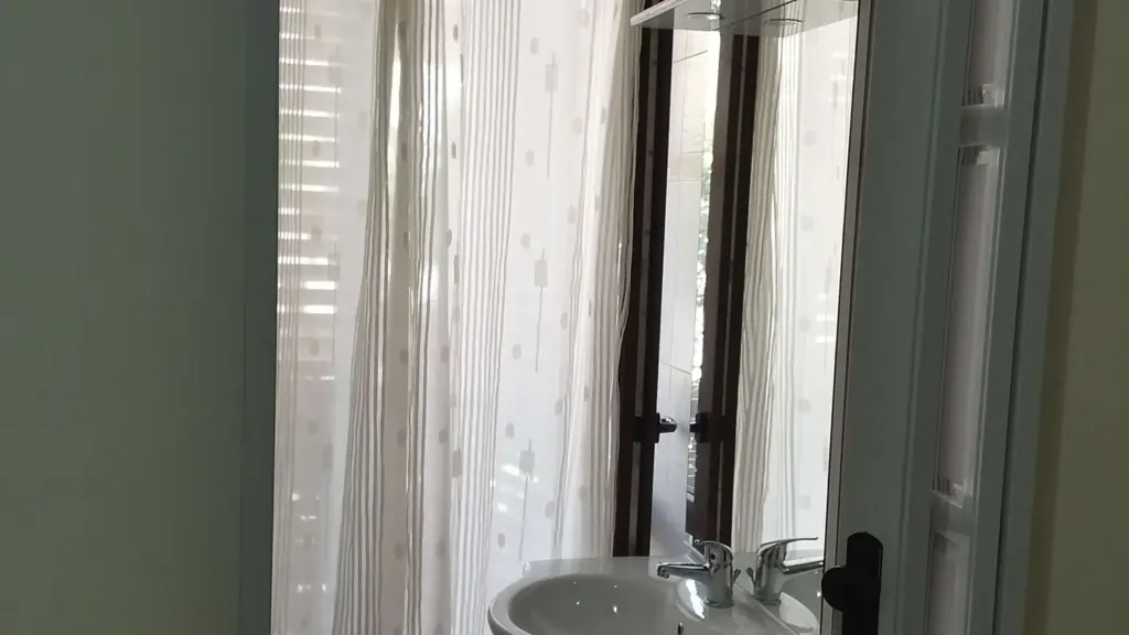 Vannitoad - Rented Two-Bedroom with Balcony in Lecce