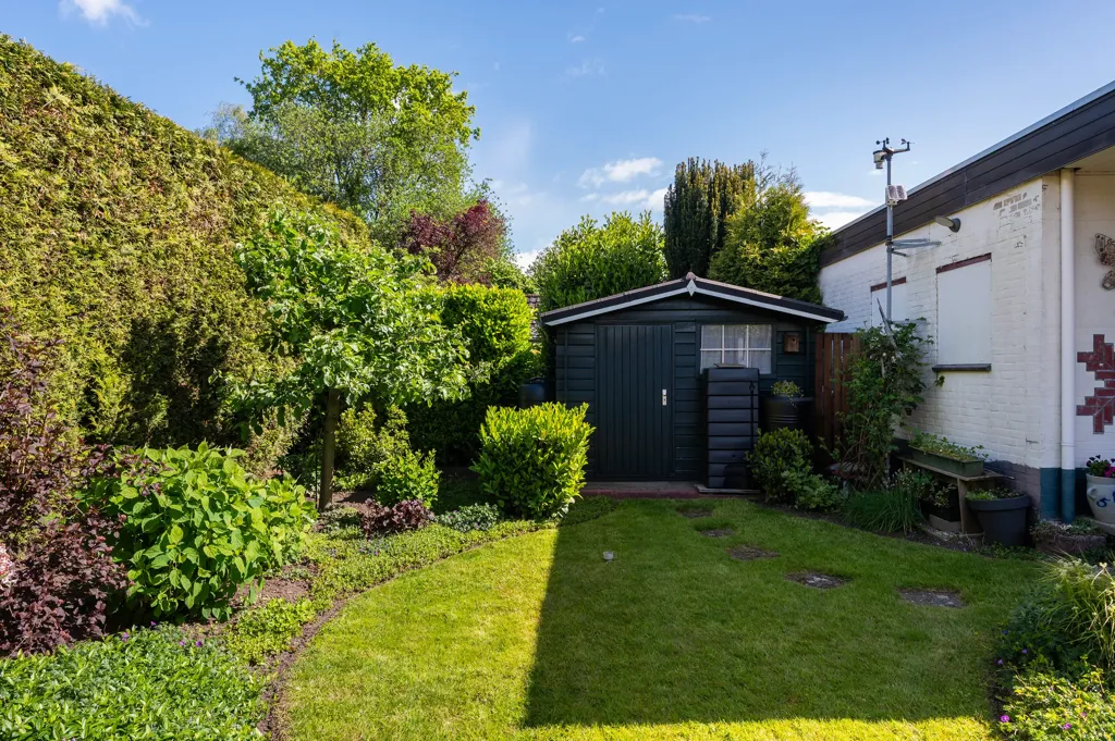 Aed - Half-Duplex with Garden in Goor