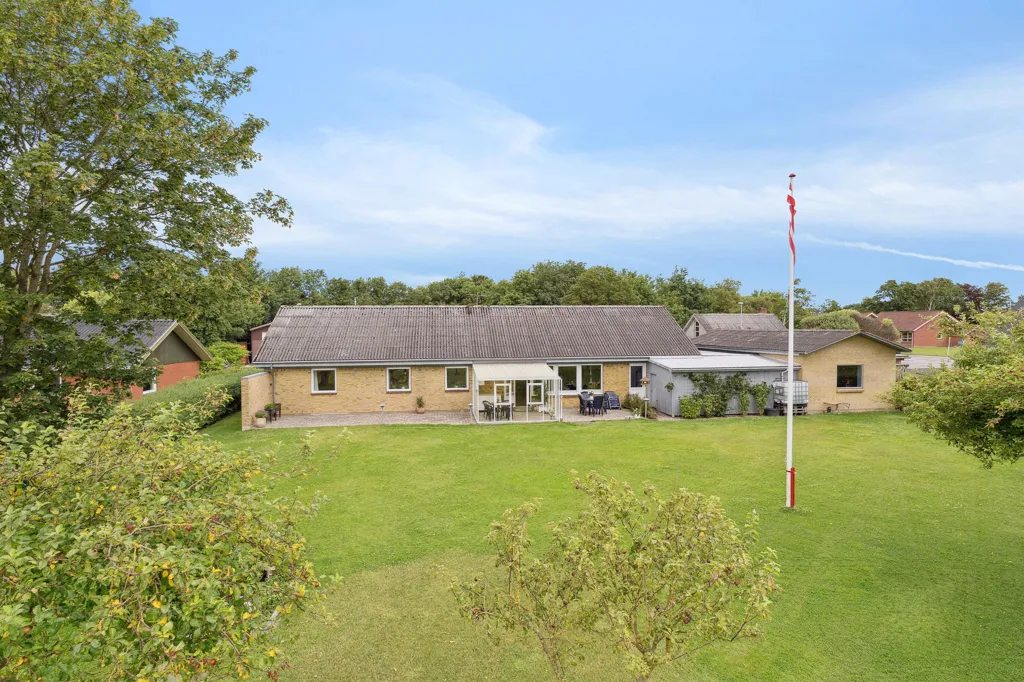 6-room house in Spøttrup