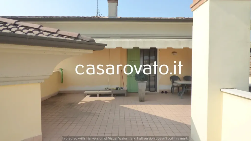 Terrass - Triplex Attic with Terrace in Rovato