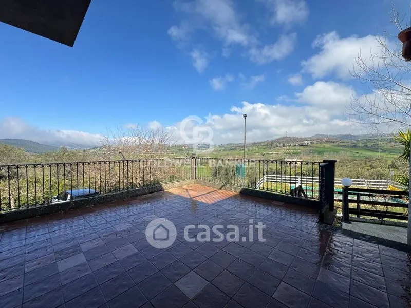 Terrass - Villa with Pool in Monterosso Almo