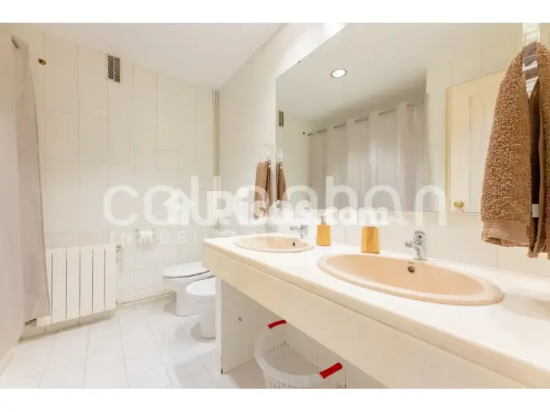 Vannitoad - Apartment with Balcony in Aragón, Valencia