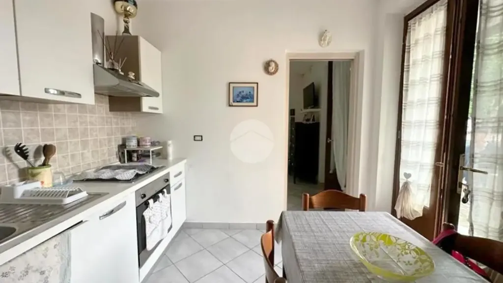 Cuisine - Renovated Apartment with Courtyard in Savigliano