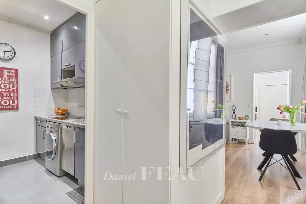 Cuisine - Appartement au Carré des Antiquaires, Paris 7ème
