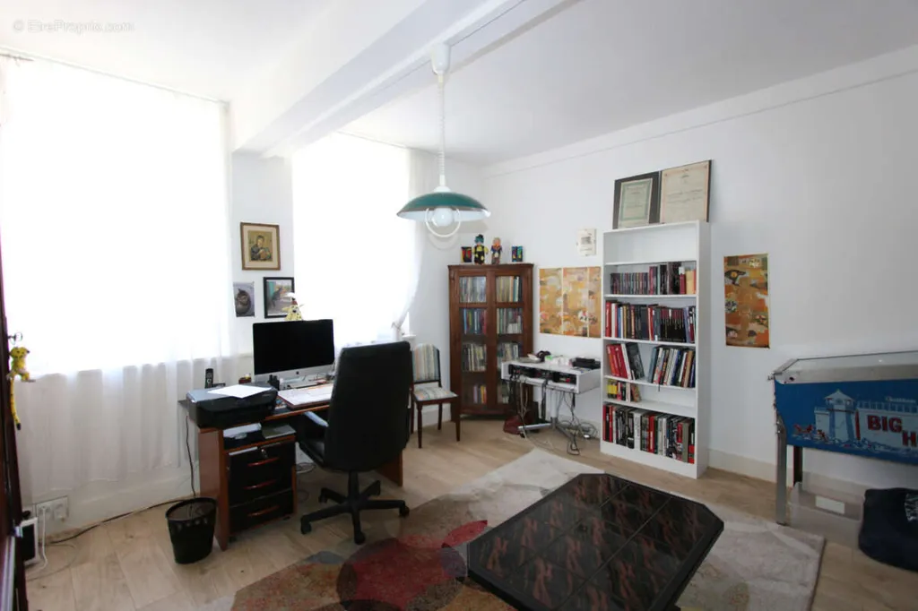 Bureau - Maison de Ville Charmante dans le Quartier Historique de Nevers