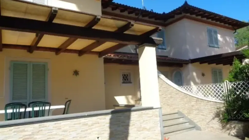 Maison 6 pièces à IT