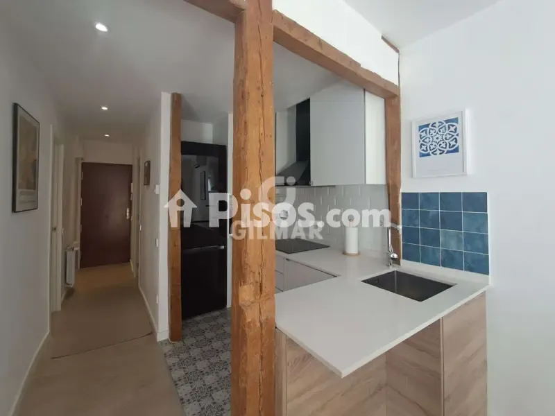 Cuisine - Apartment with Balconies in Atocha, Madrid