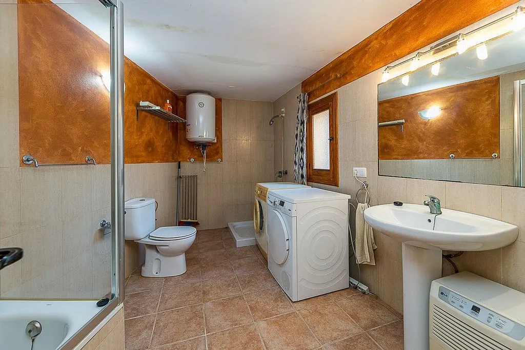 Bathrooms - Two-Home Property with Private Land in Sencelles