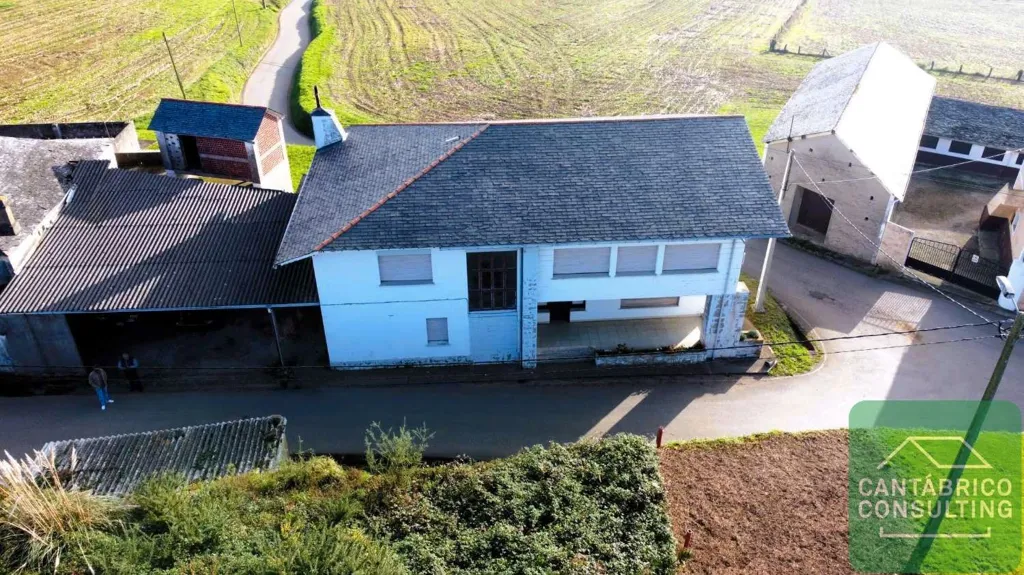 Vue aérienne - Detached House with Garden in Navia