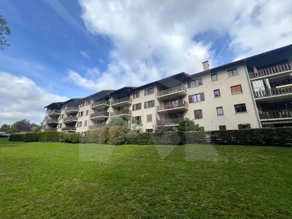 4-toaline korter asukohas Moirans