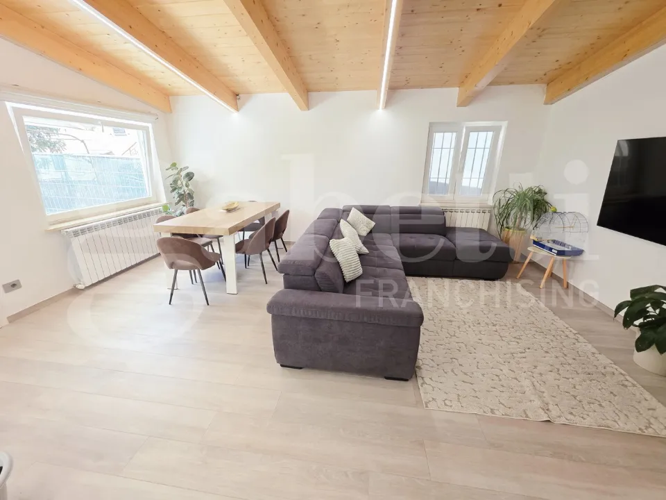 Elutuba - Rustic Villa with Private Garden in Bastia Umbra