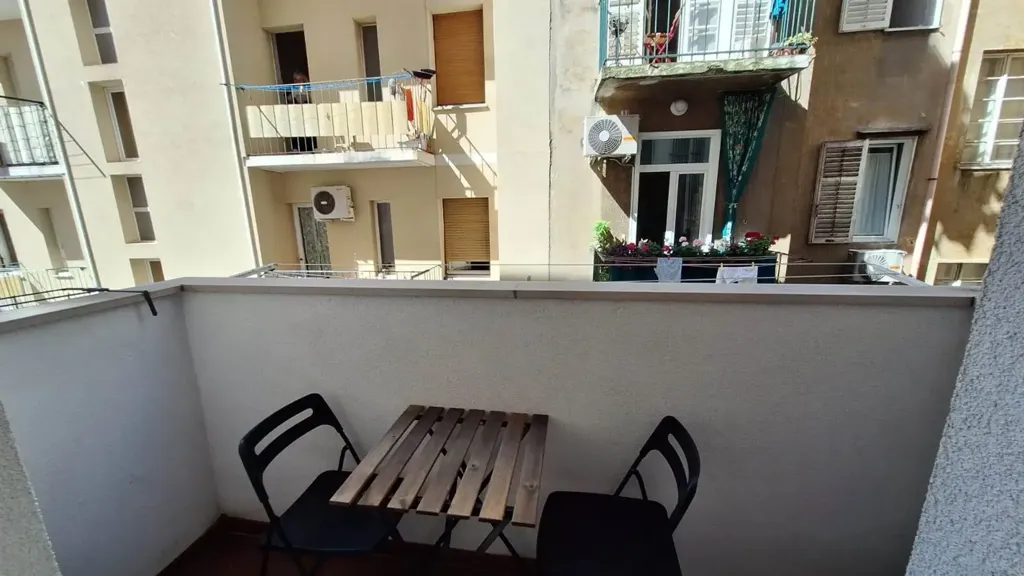 Rõdu - Elegant Triplex with Terrace in Trieste