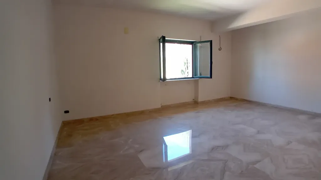 Rooms - Contemporary Villa with Multiple Terraces in Chieti