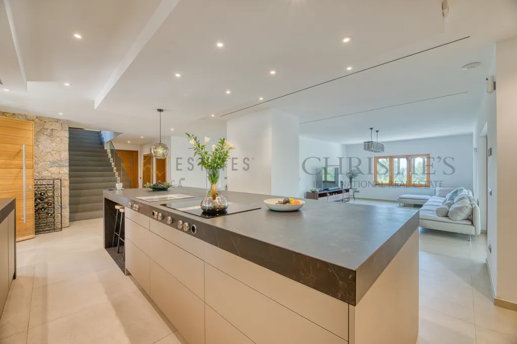 Cuisine - Country Home with Panoramic Views in Establiments