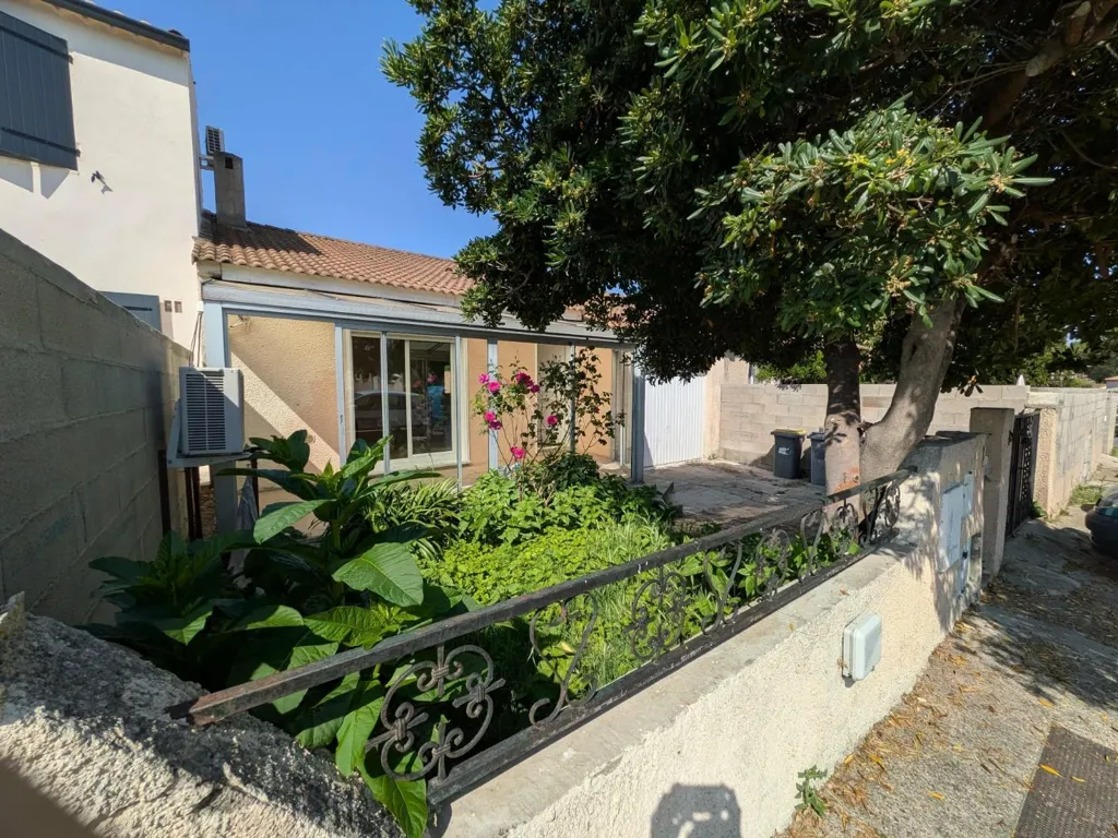 Giardino - Ground Floor House with Garden in Servian