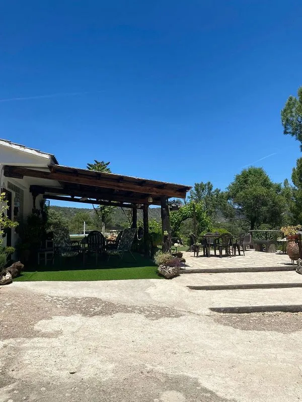 Terrasse - Rustic Finca with Pool and Terrace in Durón