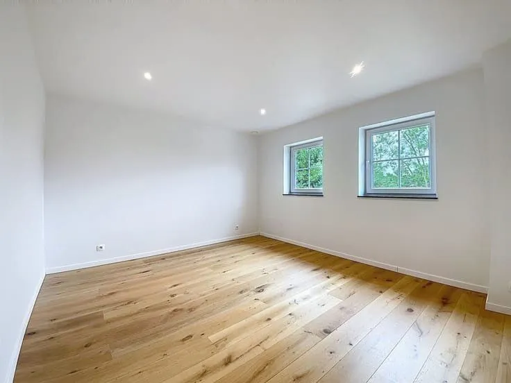 3 magamistoaga maja asukohas Orp-le-Grand