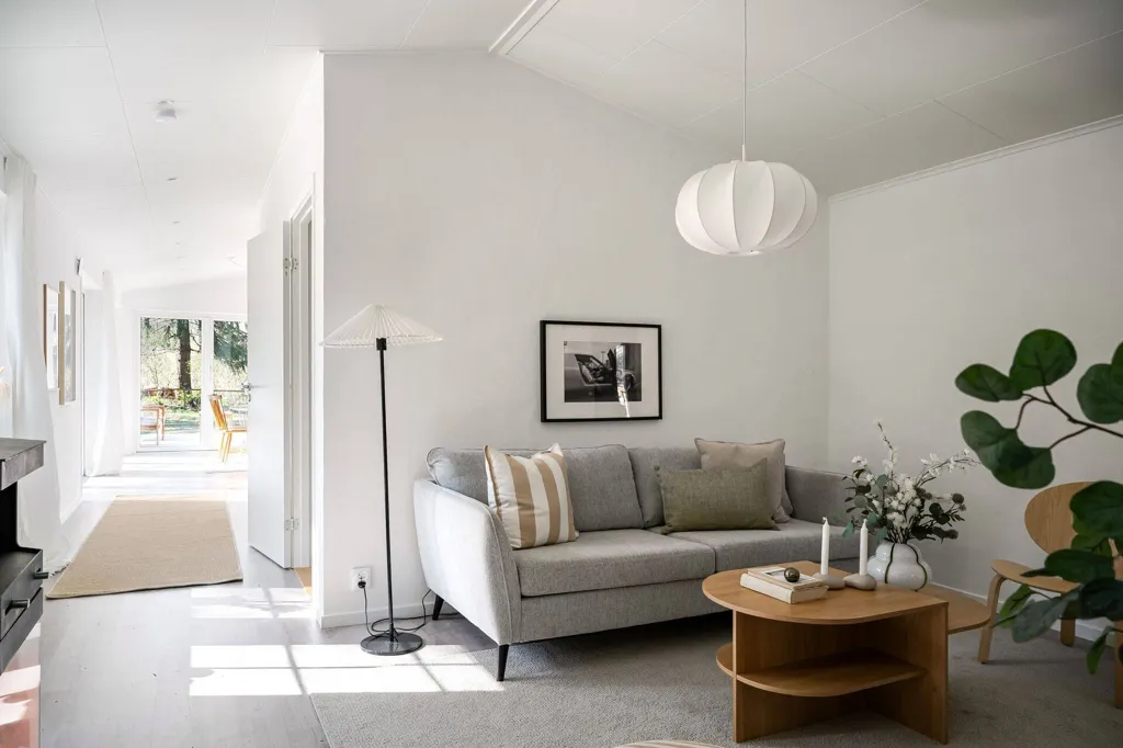 Elutuba - New Bungalow with Forest View in Hörby