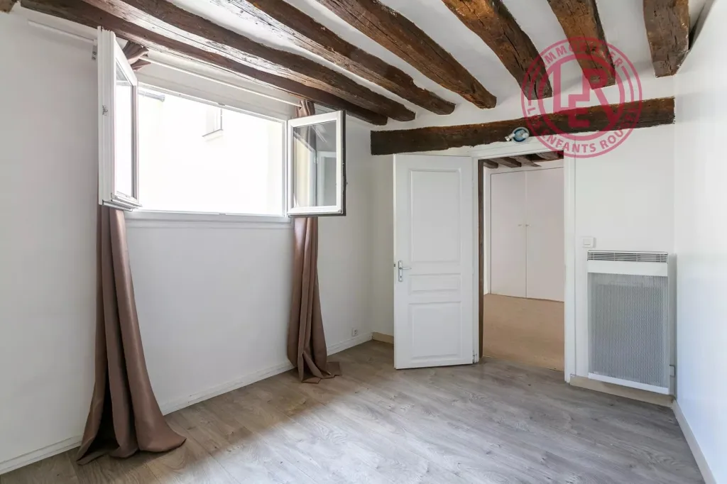 Toad - 2-Bedroom Apartment in Marais, Paris