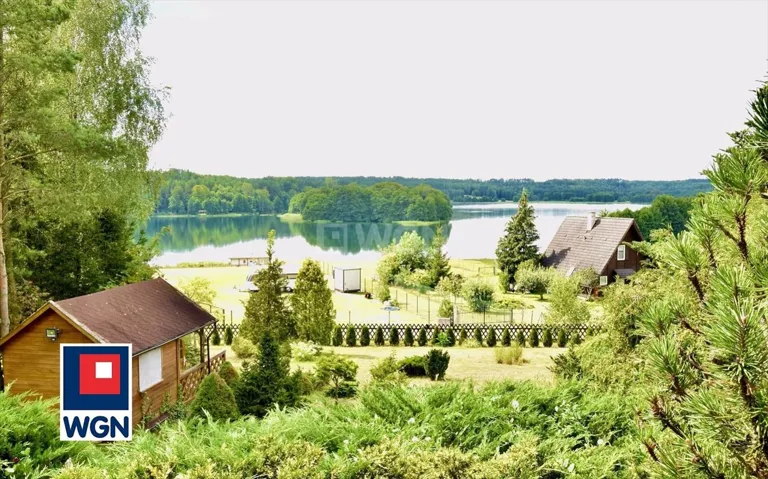 Furnished House with Lake View in Lipnica