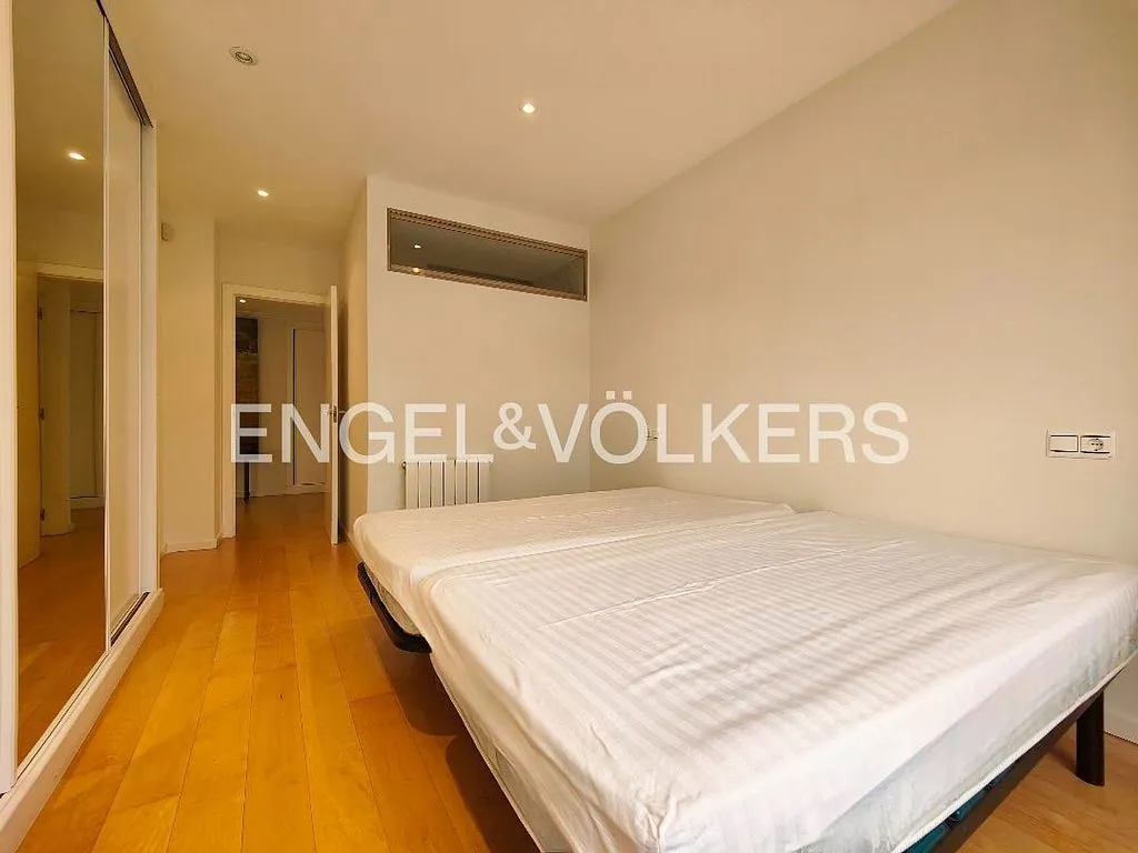 Magamistoad - 2-Bedroom Apartment with River View in Centre
