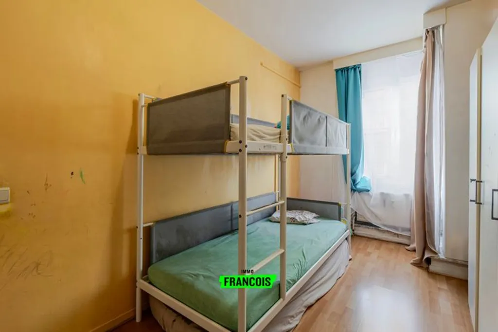 Magamistoad - Bright Apartment with Balcony in Ganshoren